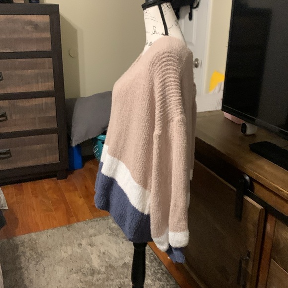 POL - Picture 2 of 3